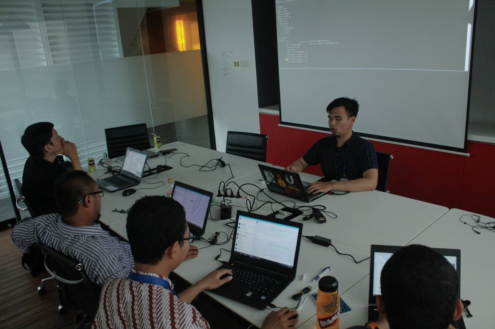 Pelatihan dengan client